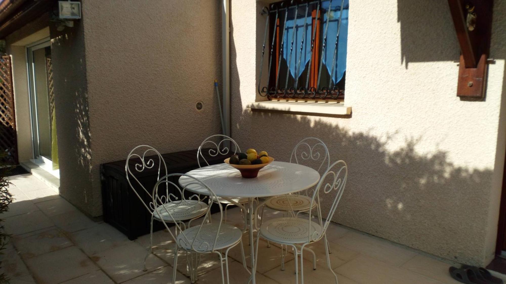 Bed and Breakfast Le Ti'Roussat Сент-Андре-де-Кюбзак Экстерьер фото